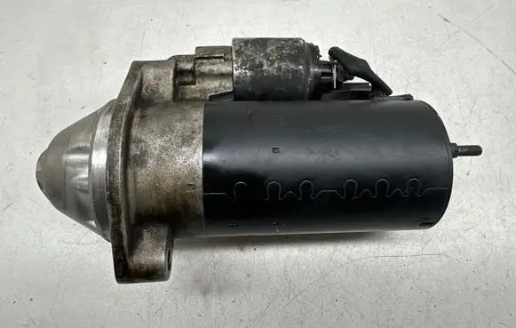 Audi A4 S4 B7 8E 8H Starter motor