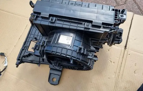 Ford Kuga III Interior heater climate box assembly LX6A-19B555-FBD