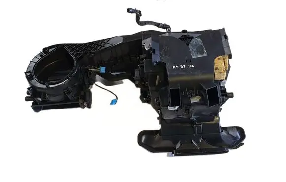 Audi A4 S4 B7 8E 8H Interior heater climate box assembly 8E1819151