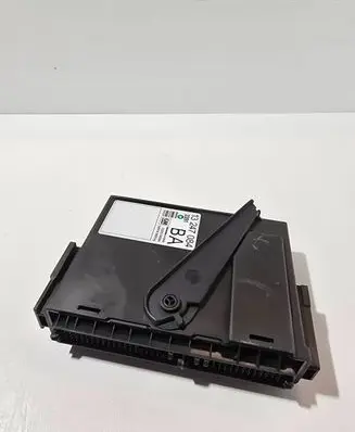 Opel Combo C Comfort/convenience module 13247084 330518684 5WK48665G