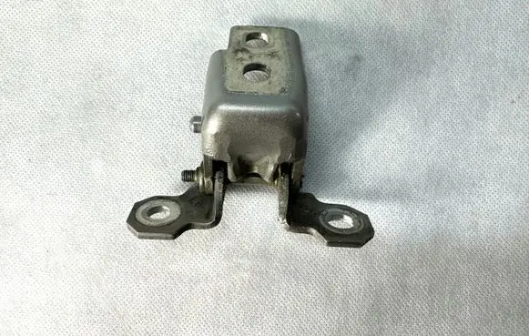 Renault Megane III Loading door hinge set 804000016RZAWIAS