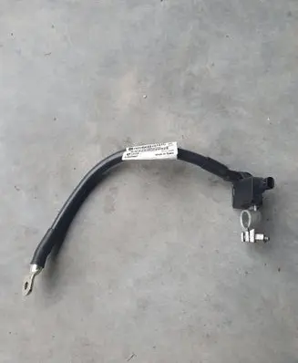 Audi A6 S6 C6 4F Positive cable (battery) 8K0915181C 4110793999 9375067