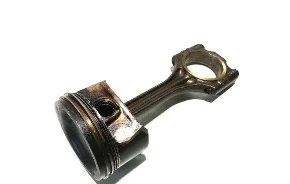 Volkswagen Fox Piston with connecting rod CHFB