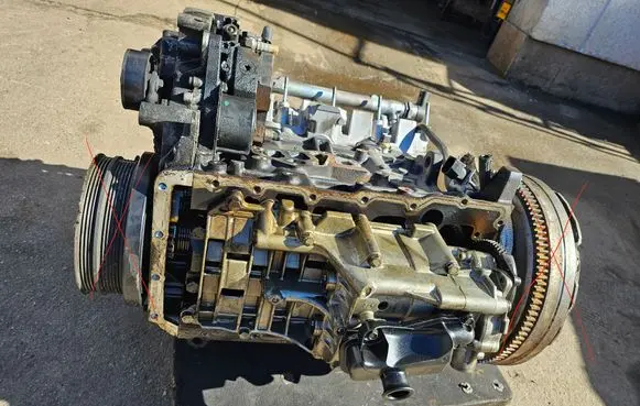 BMW 1 E81 E87 Engine