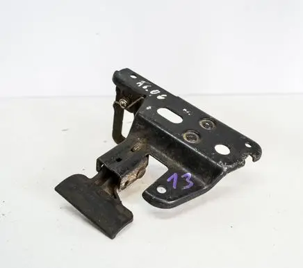 Audi A6 S6 C6 4F Engine bonnet/hood lock/latch loop/hook 4F0823480