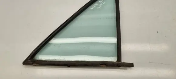 Rear vent window glass