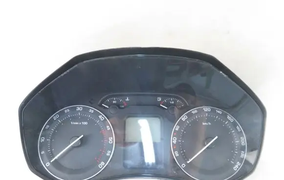 Skoda Octavia Mk2 (1Z) Speedometer (instrument cluster) 1Z0920802H