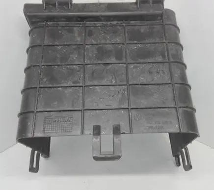 Volkswagen PASSAT B6 Battery box tray cover/lid 1K0915336B
