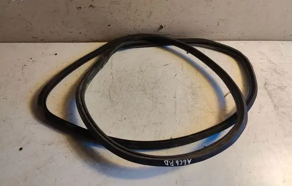 Audi A6 Allroad C6 Front door rubber seal 4F0831721