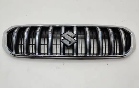 Suzuki SX4 S-Cross Front bumper upper radiator grill 7174164R0