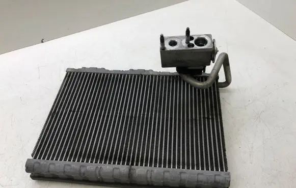 Citroen DS5 Air conditioning (A/C) radiator (interior) HFC134A Y2844001