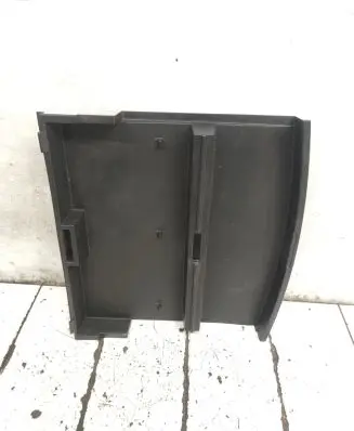 Trunk/boot floor carpet liner