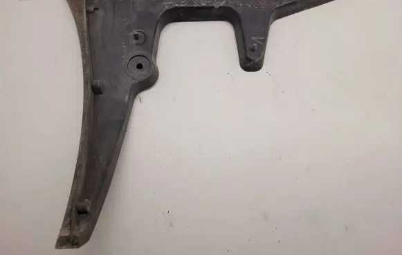Audi A6 S6 C6 4F Front bumper mounting bracket 4F9807454 13867