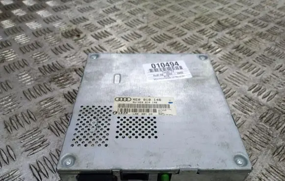 Audi A8 S8 D3 4E Video control module 4E0910146