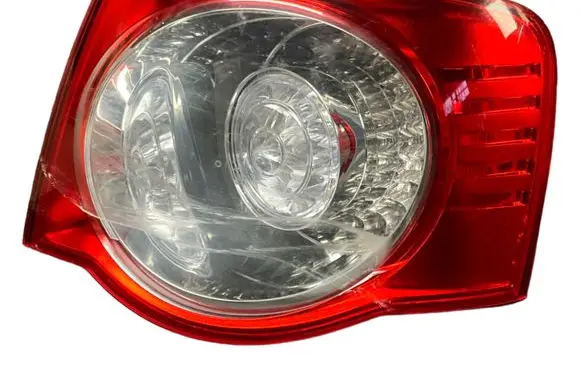 Volkswagen Jetta V Rear/tail lights 1K5945096G 983132