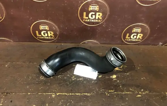 Mercedes-Benz E W211 Intercooler hose/pipe A2115280782