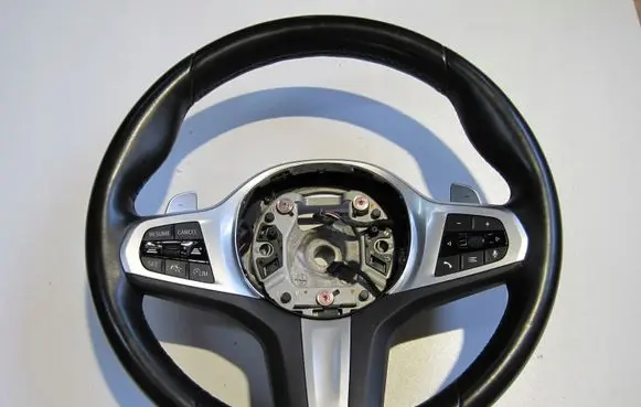 BMW X6 G06 Steering wheel 