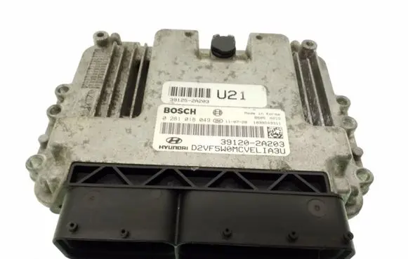 Hyundai i40 Engine control unit/module 0281018049 391202A203