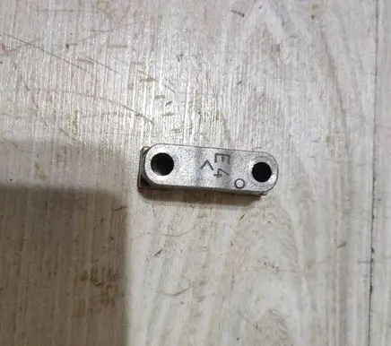 Suzuki Vitara (LY) Camshaft holder 