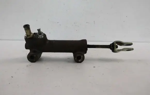 Hyundai H-100 Clutch master cylinder 