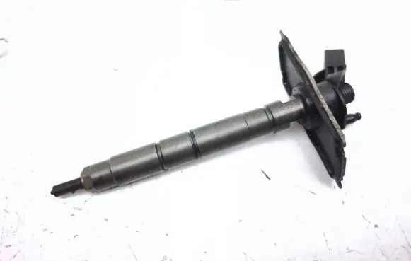 Audi Q7 4L Fuel injector 059130277BD 0445115079