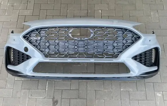 Hyundai i30 Front bumper 86511-G4DA0