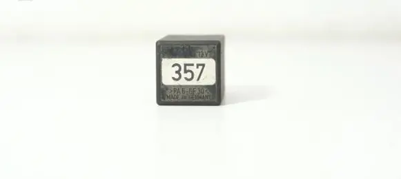 Audi A6 S6 C5 4B Other relay 4A0907307A