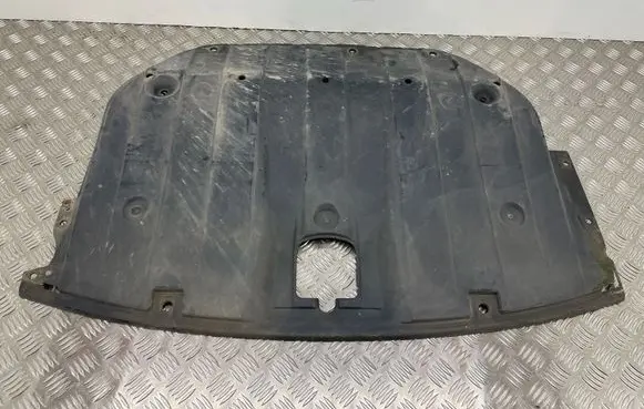 Honda Civic IX Rear bumper underbody cover/under tray 