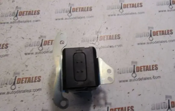Toyota Corolla Verso AR10 Ignition lock 626399000
