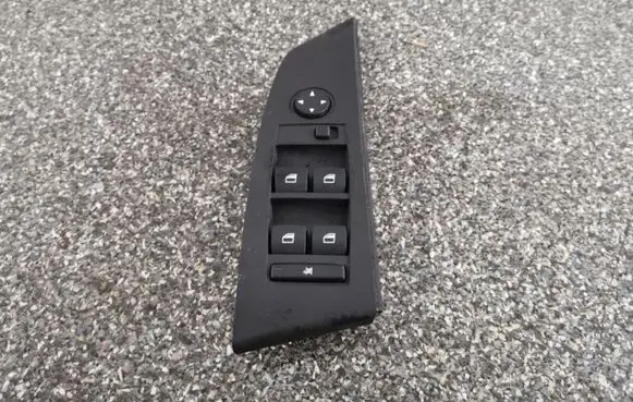 BMW 5 E60 E61 Electric window control switch 6951904