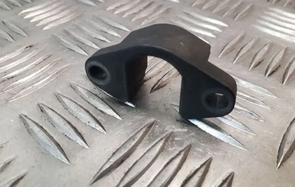BMW 3 E46 Fuel Injector clamp holder