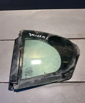 Jaguar XF X250 Front door window glass four-door 43R001582 E000199
