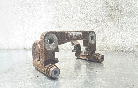 Opel Insignia A Brake caliper pad carrier rear 5902RH