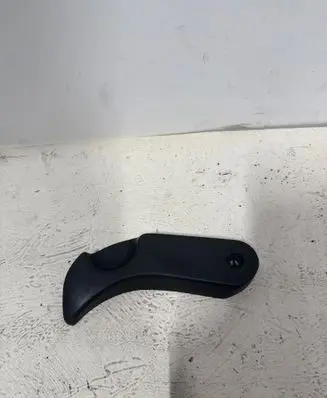 BMW 5 E39 Engine bonnet (hood) release handle 8226620
