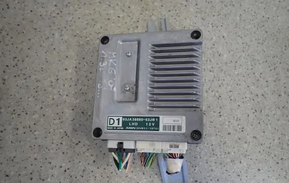 Suzuki Swift Cultus Torque split ecu control unit/module 