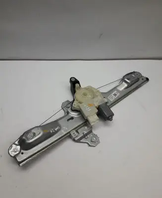 Renault Kadjar Front door window regulator with motor 807205433R