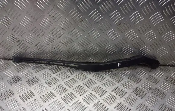 Audi A4 S4 B7 8E 8H Front wiper blade arm