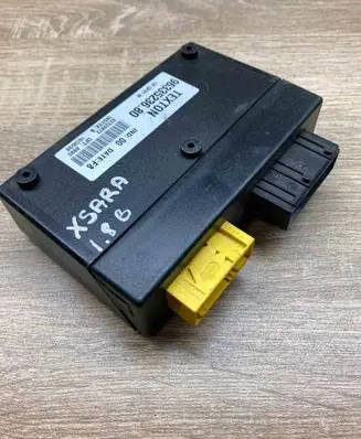 Citroen Xsara Comfort/convenience module 96335236 82328872