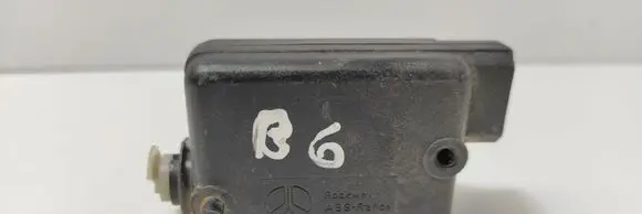 Renault 19 Tailgate boot lock/latch motor 