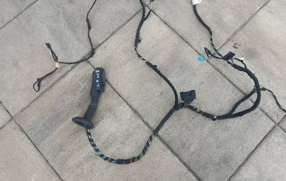 BMW X1 F48 F49 Front door wiring loom 9384564 9384569