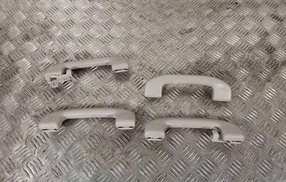 Infiniti Q50 Front interior roof grab handle 5X18