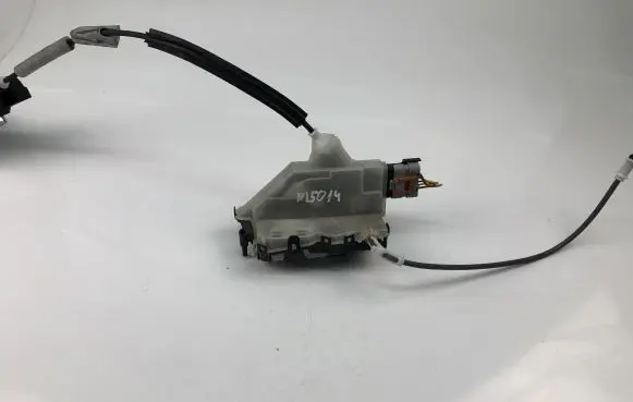 Citroen C4 Cactus Coupe door lock (next to the handle) A048069