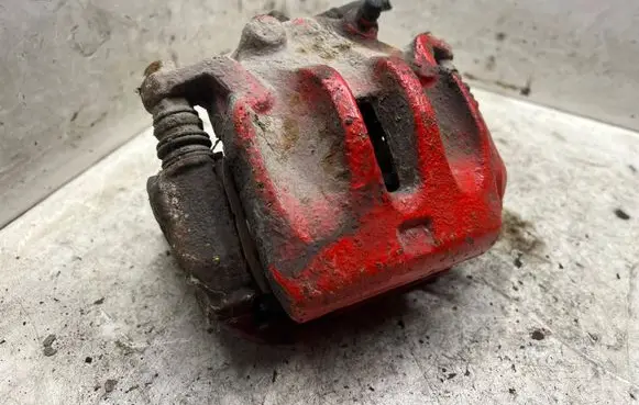 Nissan Murano Z50 Front brake caliper
