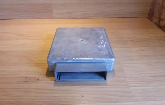 Ford Mondeo Mk III Engine control unit/module 1S7F12A650CAD