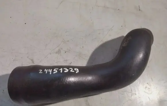 Opel Zafira A Intercooler hose/pipe 24451329