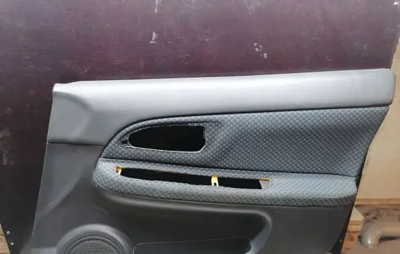Subaru Impreza II Front door card panel trim 9421747SJA