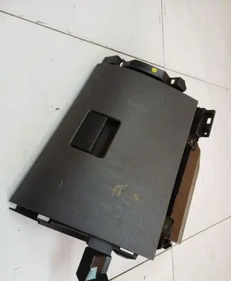 Ford Focus C-MAX Glove box 3M51R06008