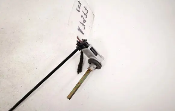 Volkswagen PASSAT B6 Interior temperature sensor 4b0820539
