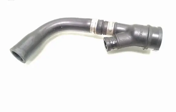Volvo XC90 Engine coolant pipe/hose 30677875