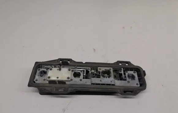 Peugeot 307 Tail light bulb cover holder 89026198